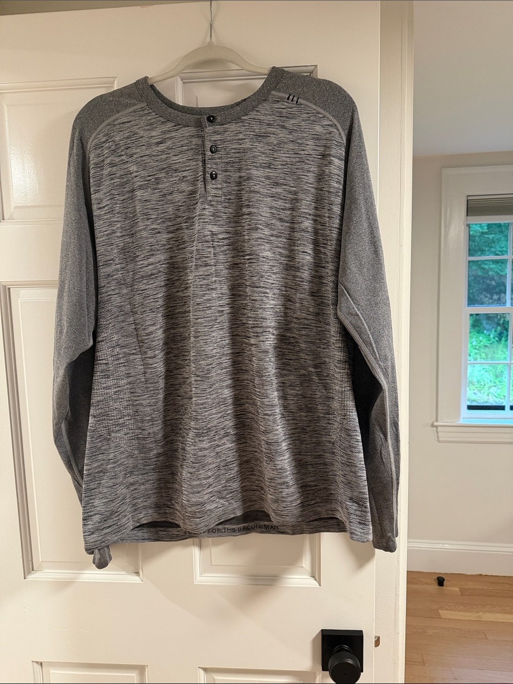 Men's Gray XL lululemon Long-Sleeve Henley Shirt